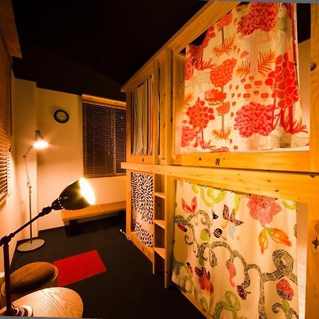 Hakata Gofukumachi Hostel Takataniya Фукуока Номер фото